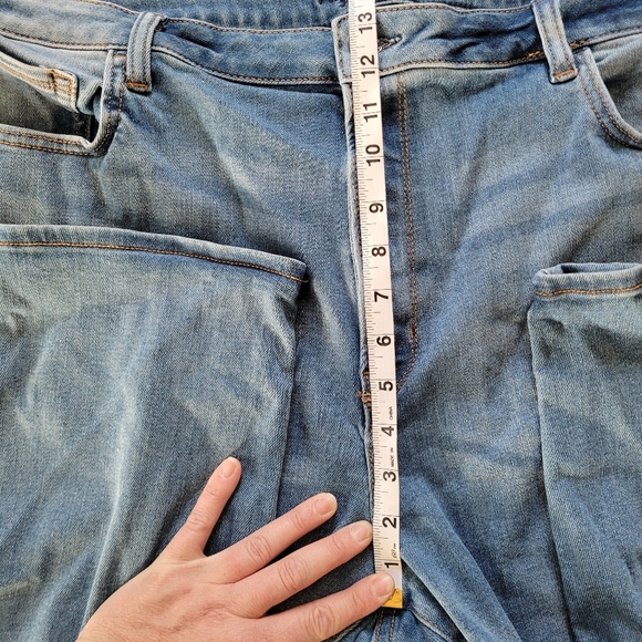 Arizona Jean Co. Hi-Rise Skinny Distressed Medium Wash Jeans Size Women's 23 - Picture 6 of 10